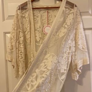 Umgee Lace kimono. NWT